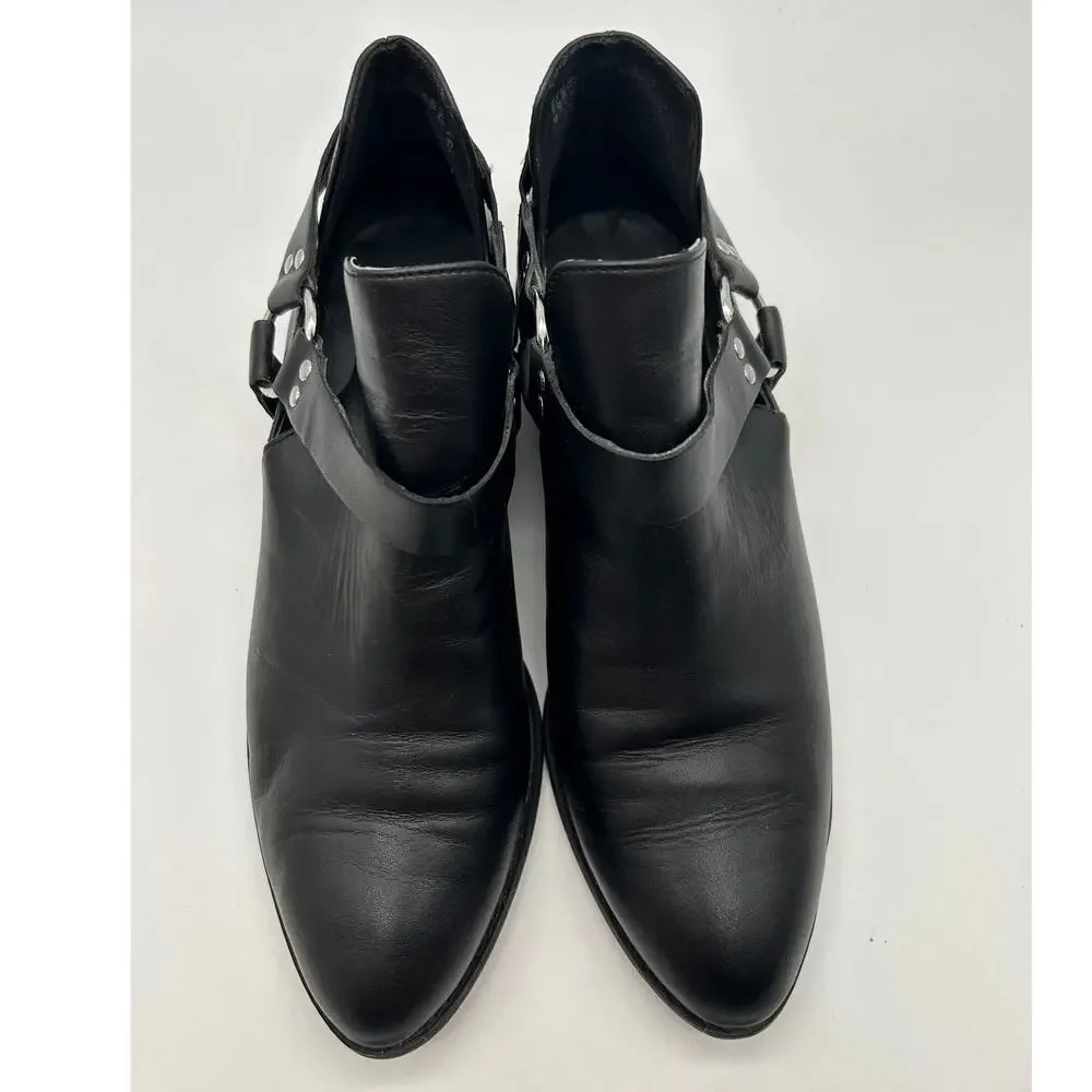 BP Nordstrom Black Leather Moto Ankle Boot Size 8.5 Harness Ring Zip Buckle Fall